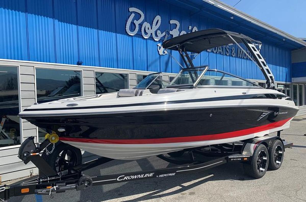 2024 Crownline 240SS
