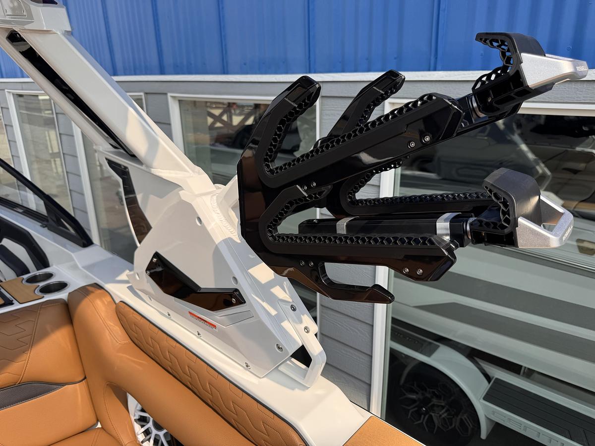 2027 Centurion Ri245