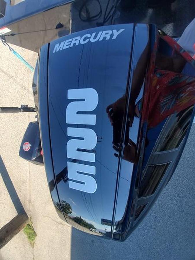 2023 Custom Weld 19/21 Wide Body OffShore Rigid Top