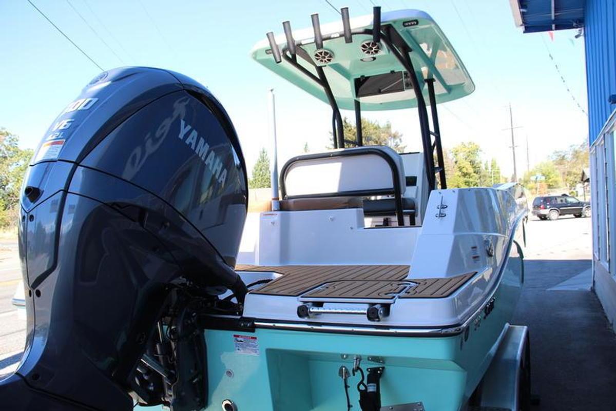 2025 Starcraft Marine SVX OB 231 CC