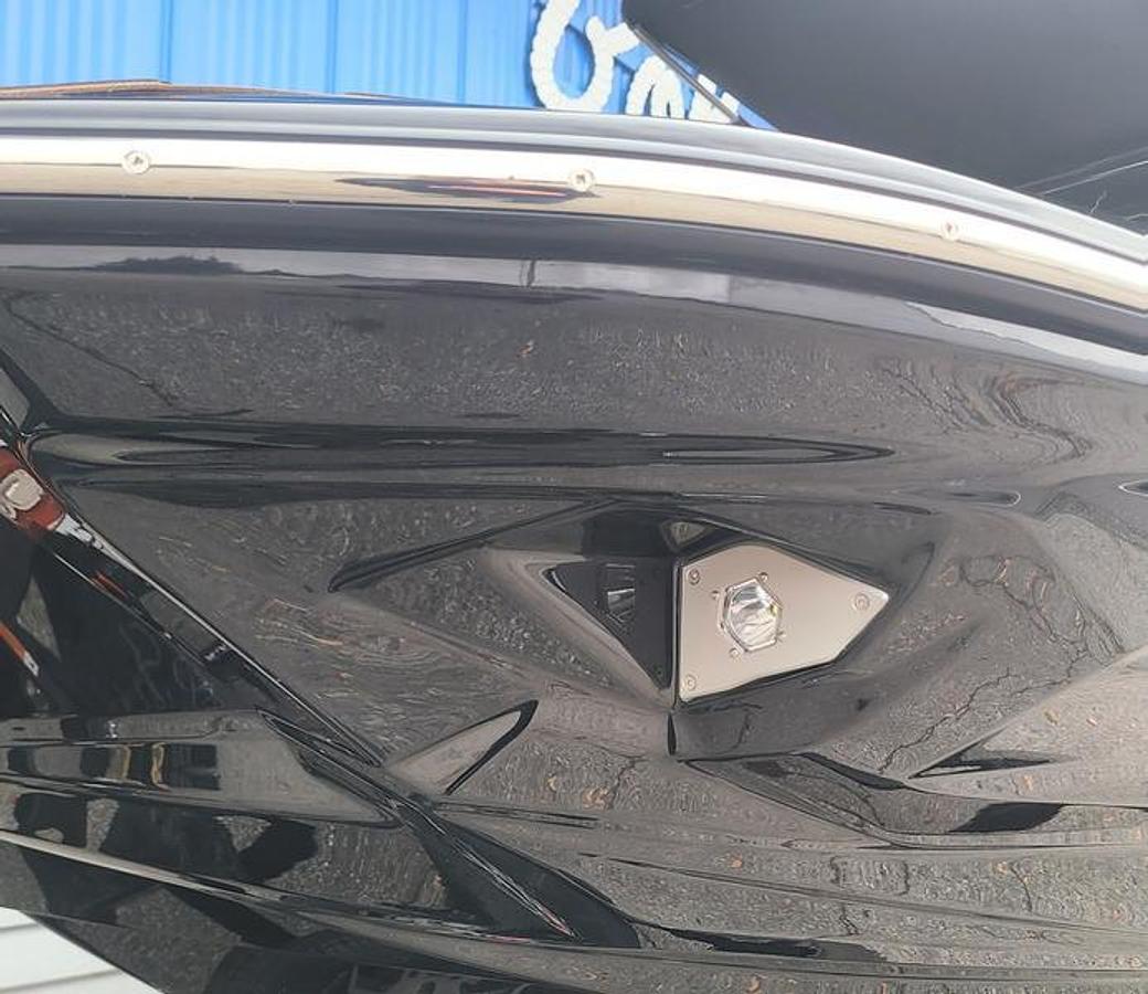 2026 Centurion Nv233