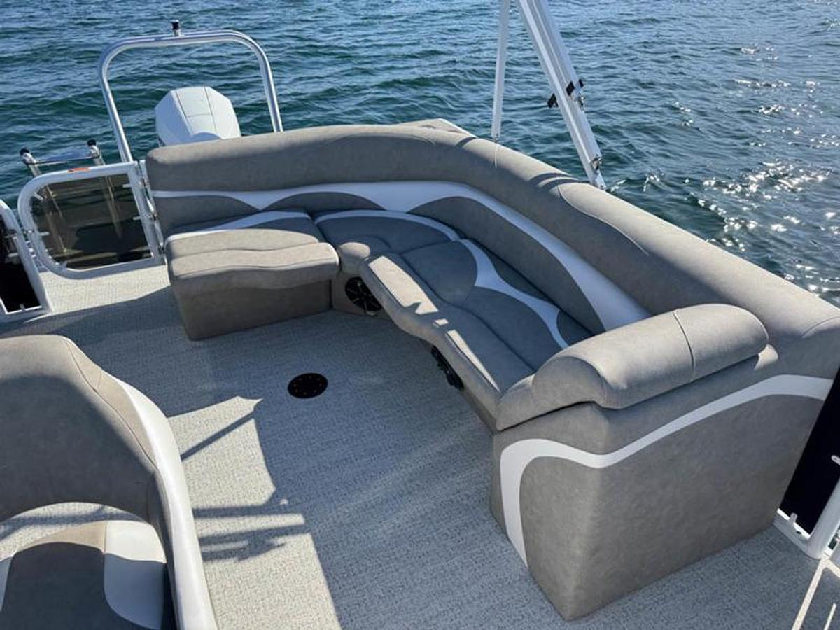 2025 Aloha 230 Club Series