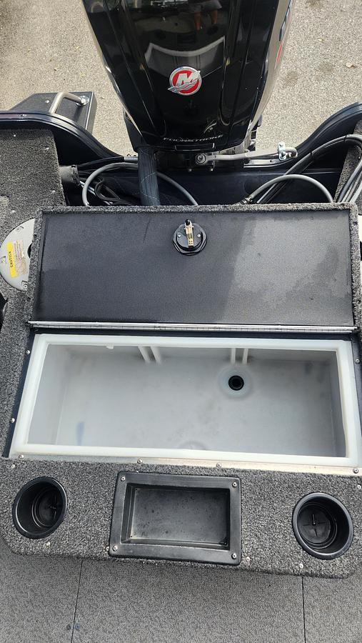 Used 2019 Crestliner 1750 Super Hawk