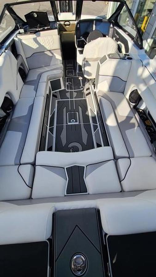 2026 Centurion Ri245
