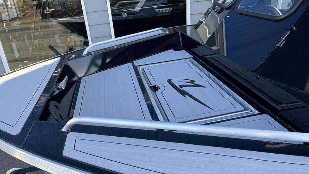 2026 Weldcraft 210 Revolution