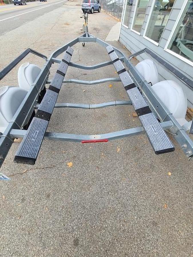 Used 1995 CALKINS 4700