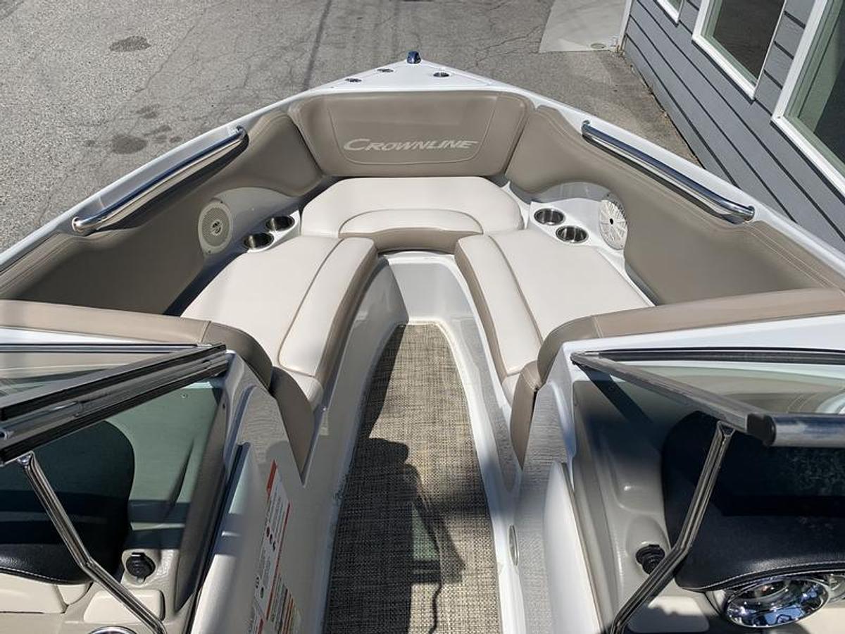 Used 2019 Crownline 215 SS