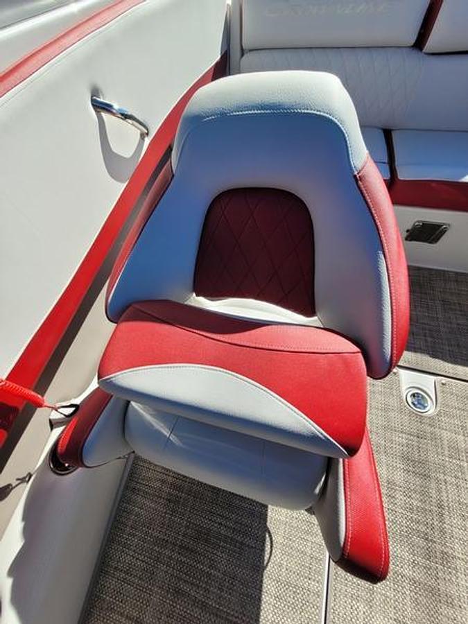 2024 Crownline 220 SS