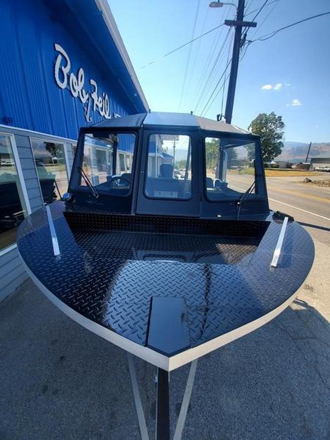 2023 Custom Weld 19/21 Wide Body OffShore Rigid Top