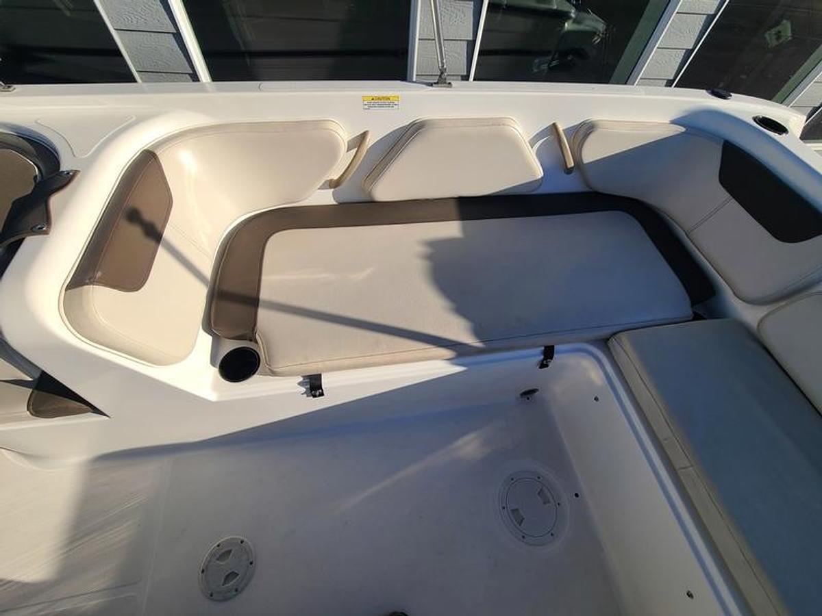 Used 2021 Bayliner Element E21