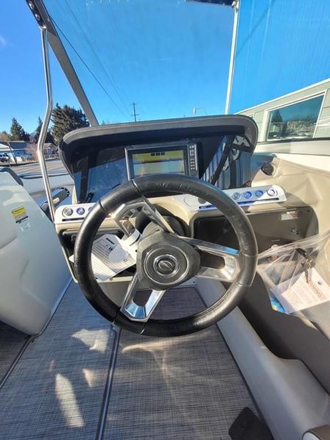 2024 Crownline 240 SS