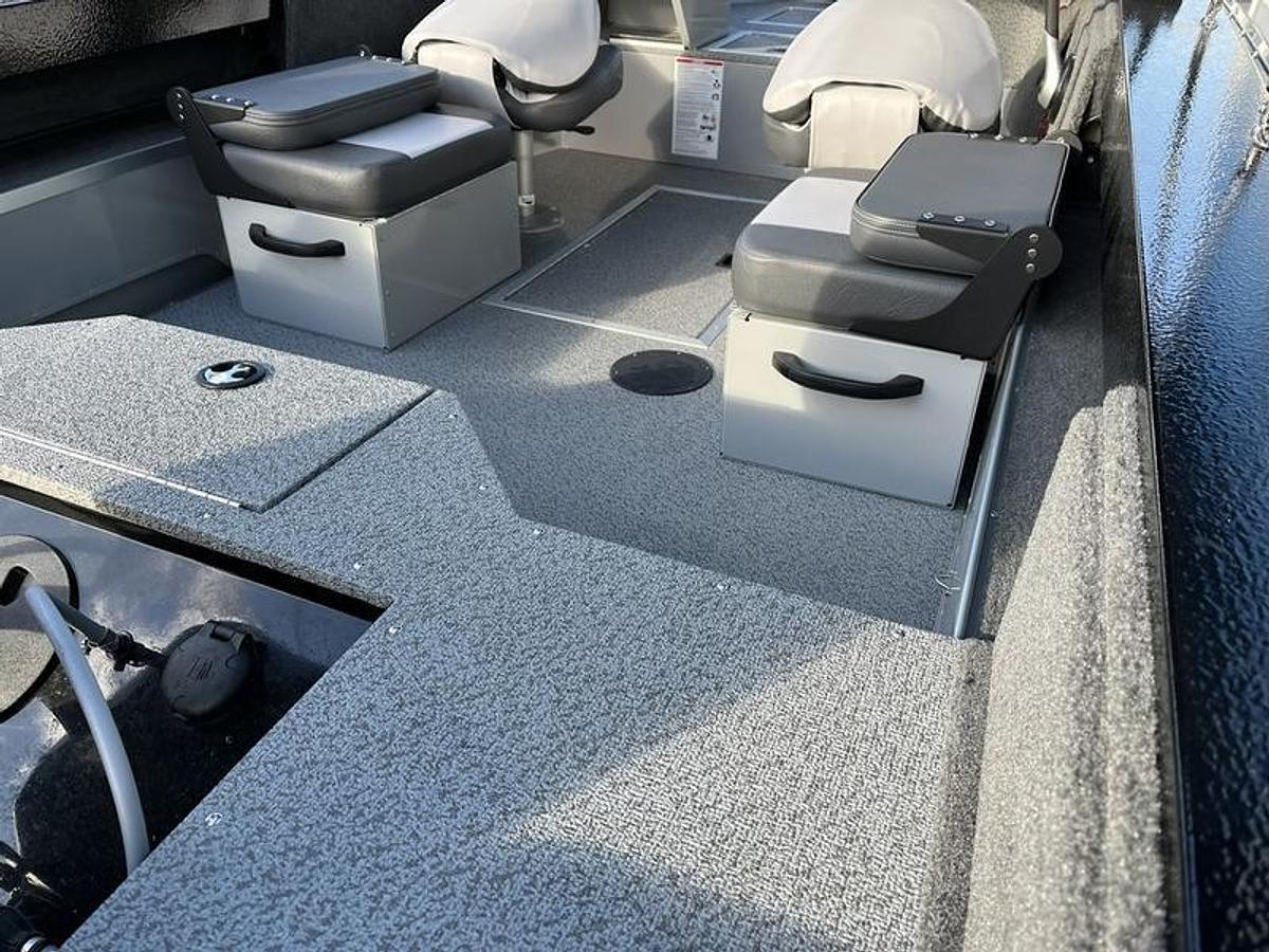 2026 Smoker Craft Osprey 162