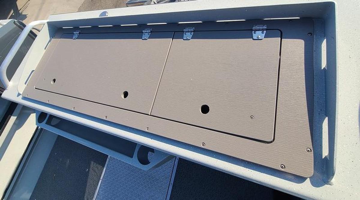 2026 Weldcraft 220 MAVERICK