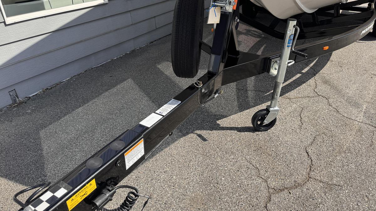 Used 2024 Moomba Max