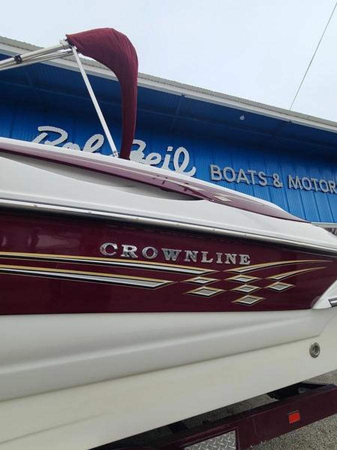 Used 2003 Crownline 230