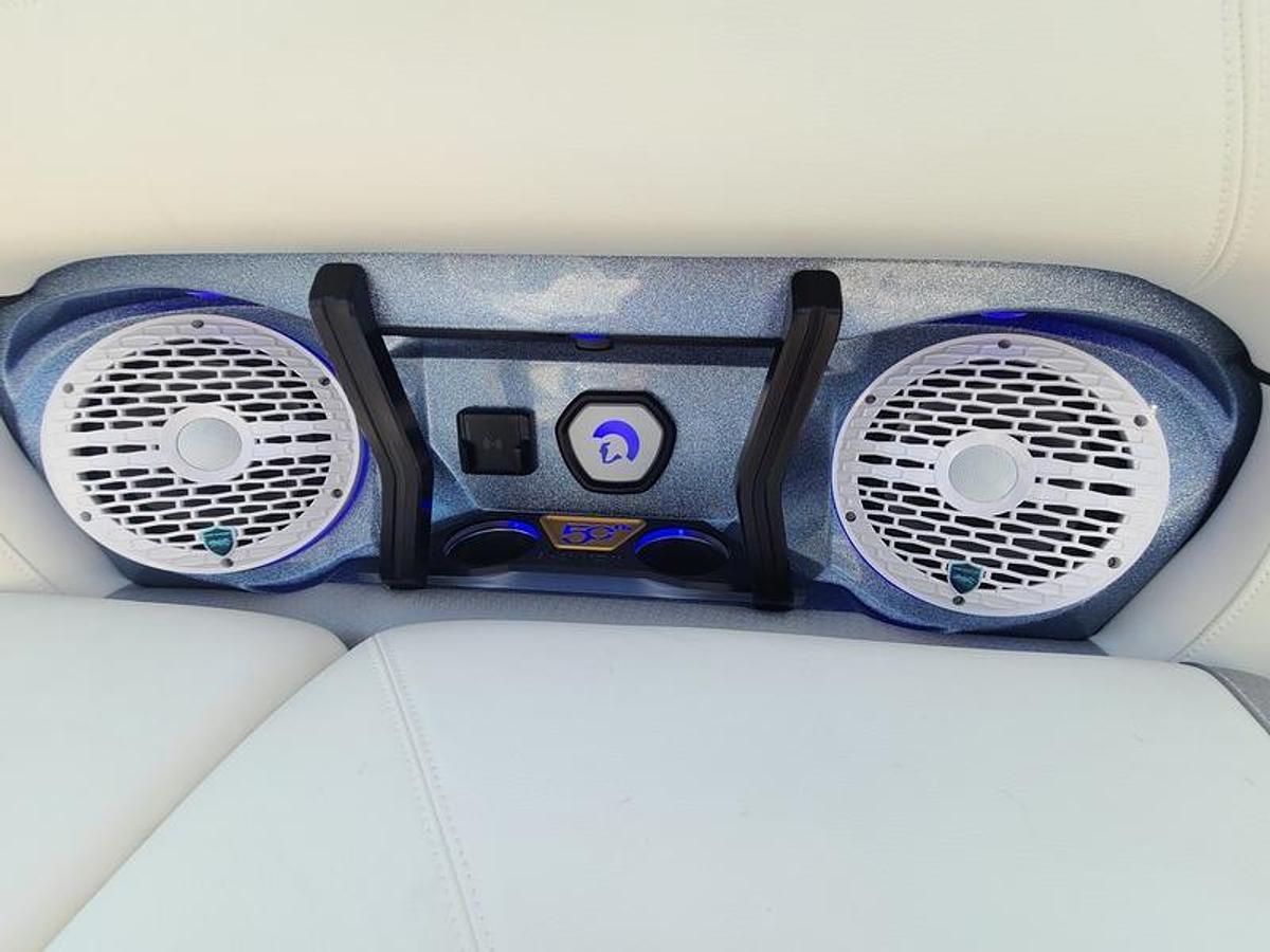 2026 Centurion Ri 230