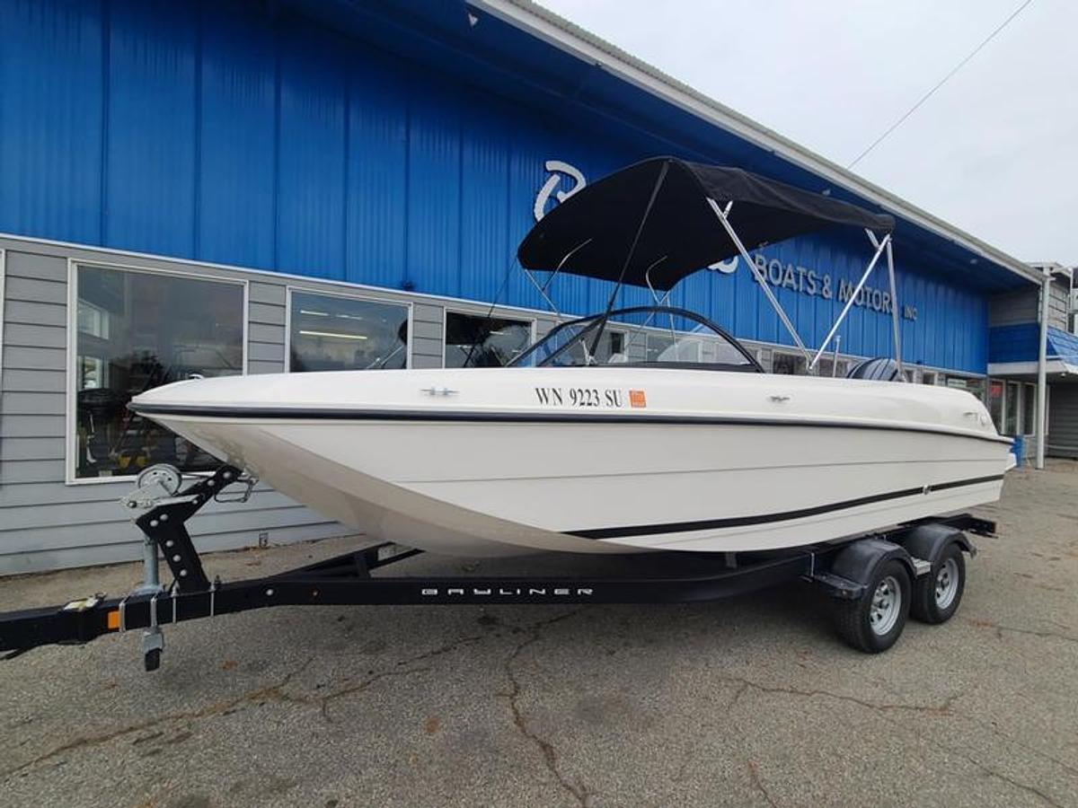 Used 2021 Bayliner Element E21