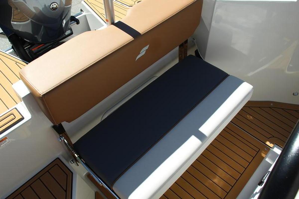 2025 Starcraft Marine SVX OB 231 CC