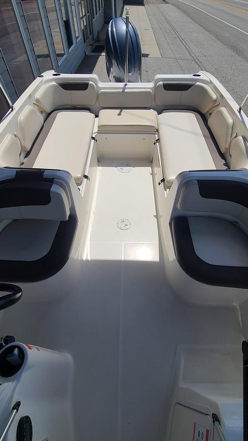 Used 2020 Bayliner E21 Element