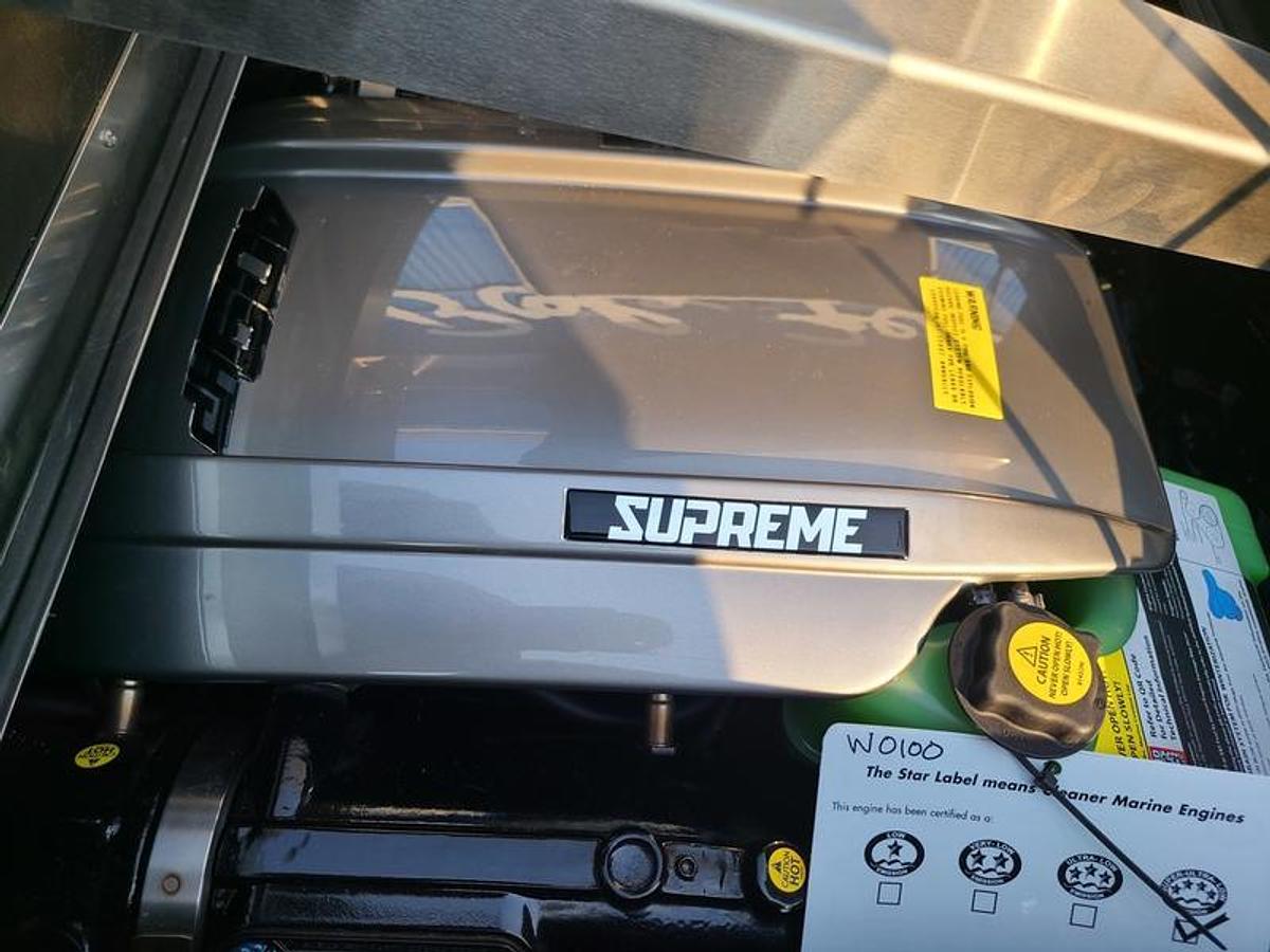 2026 Supreme Boats S220
