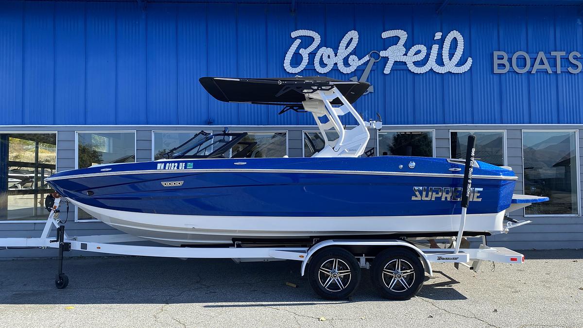 Used 2023 Supreme Boats S220