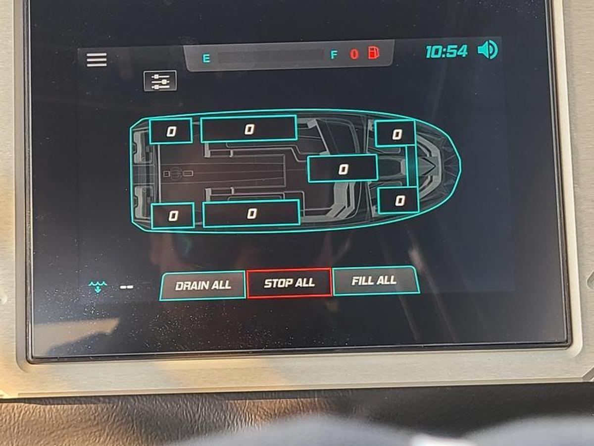 2026 Supreme Boats S220