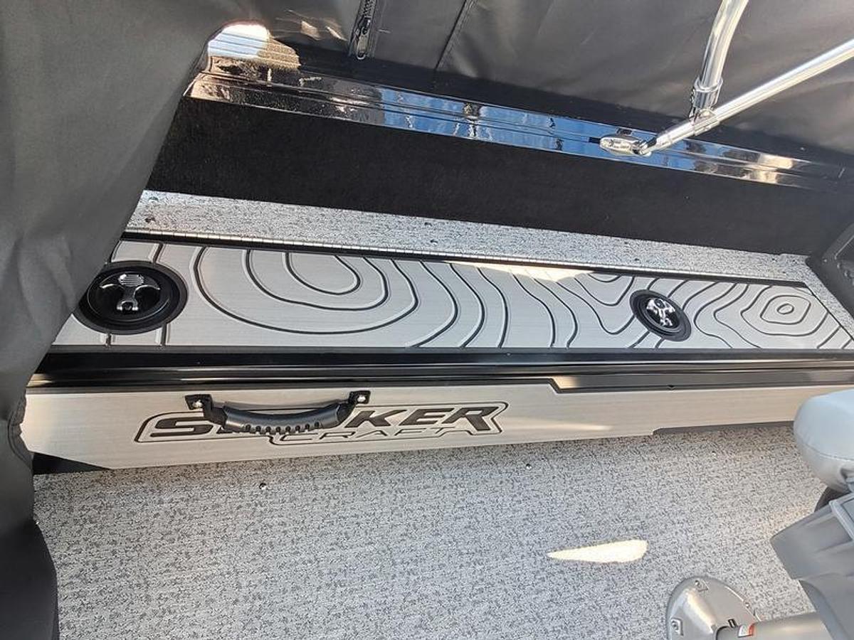 2025 Smoker Craft 188 Adventurer Contour Edition