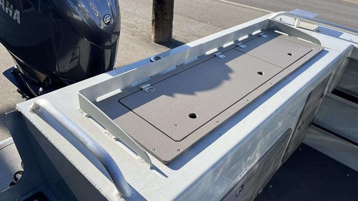 2026 Weldcraft 210 Revolution