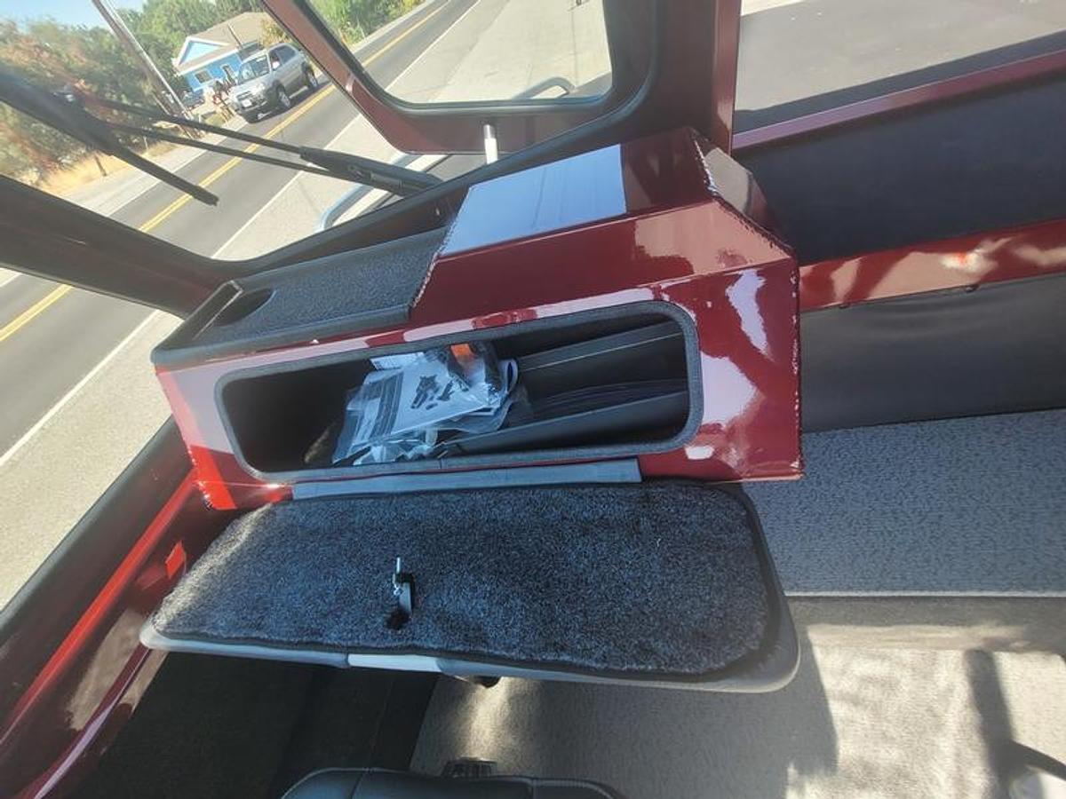 2024 Custom Weld 20/22 Wide Body OffShore/Utility