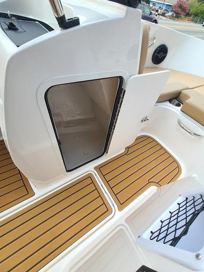 2026 Bayliner VR4 OB