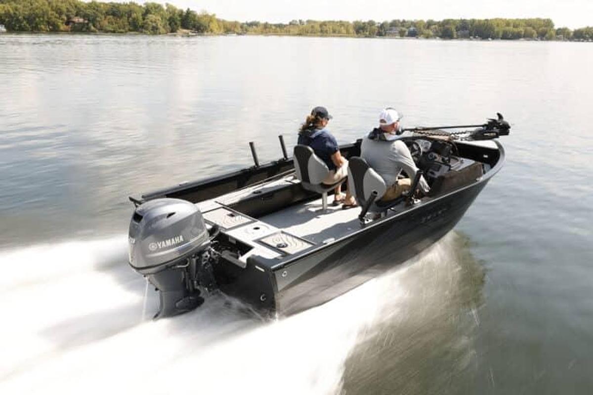 2027 Smoker Craft 166 Excursion