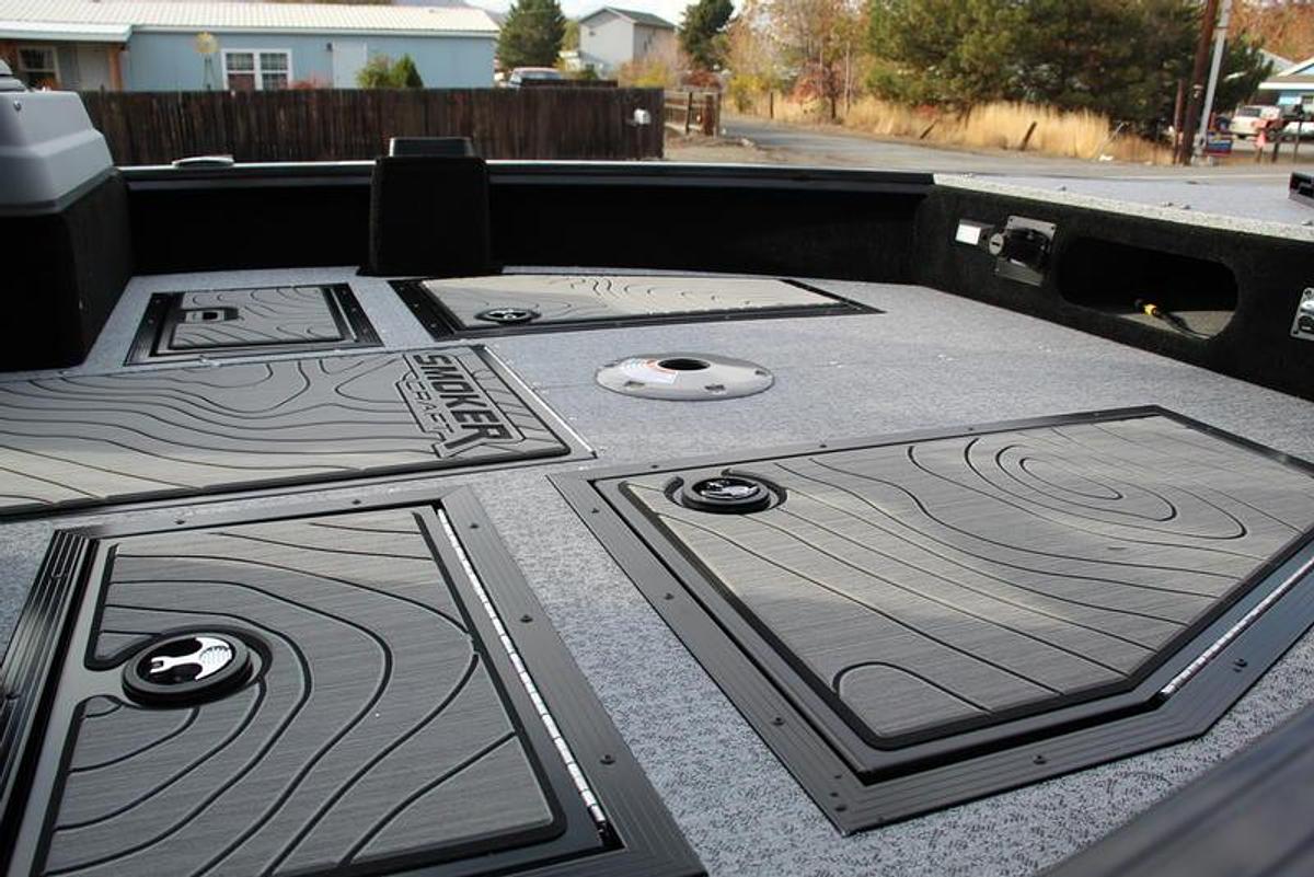 2025 Smoker Craft Adventurer 188 DC Pro