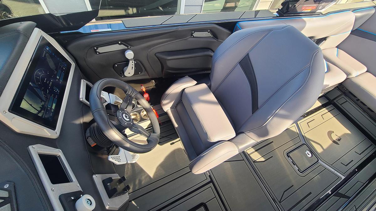 2026 Centurion NV243