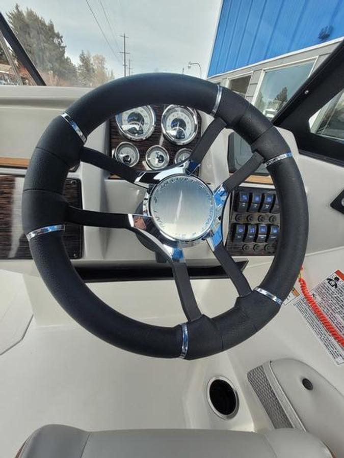 2025 Starcraft Marine SVX 210 I/O