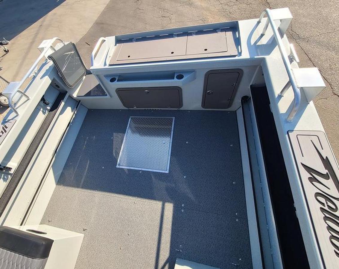 2026 Weldcraft 220 MAVERICK