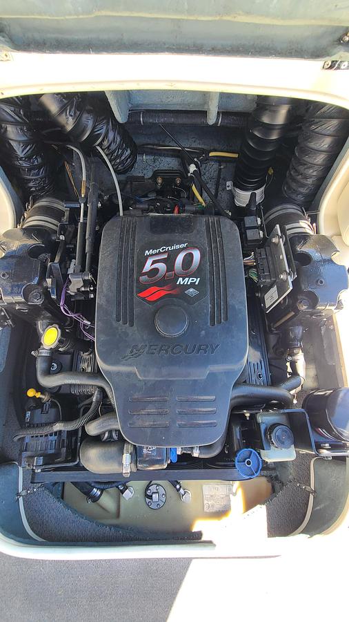 Used 2006 Bayliner 205
