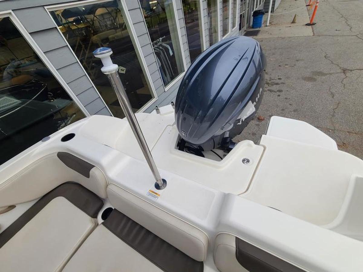 Used 2021 Bayliner Element E21