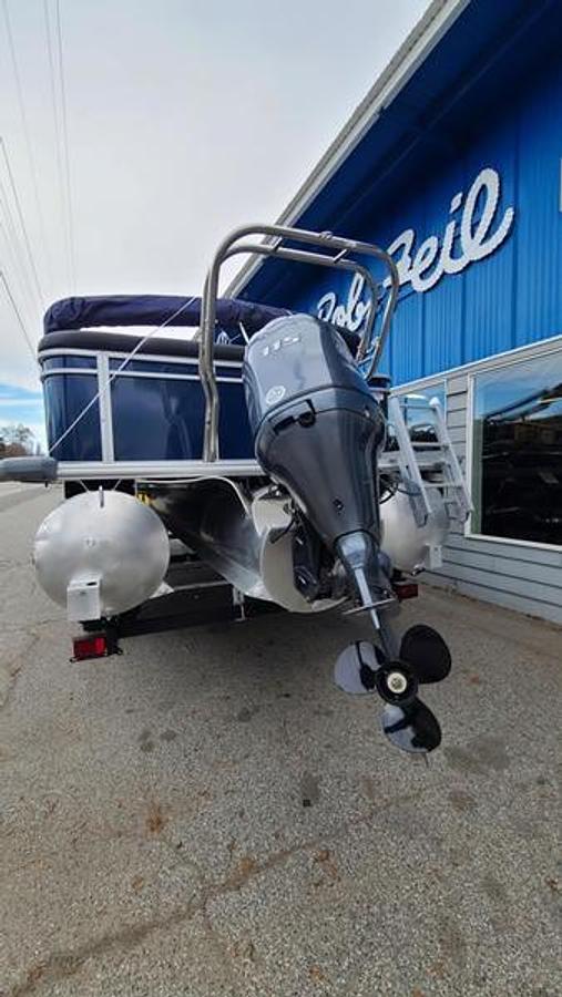 Used 2021 SunChaser Geneva 24 Cruise