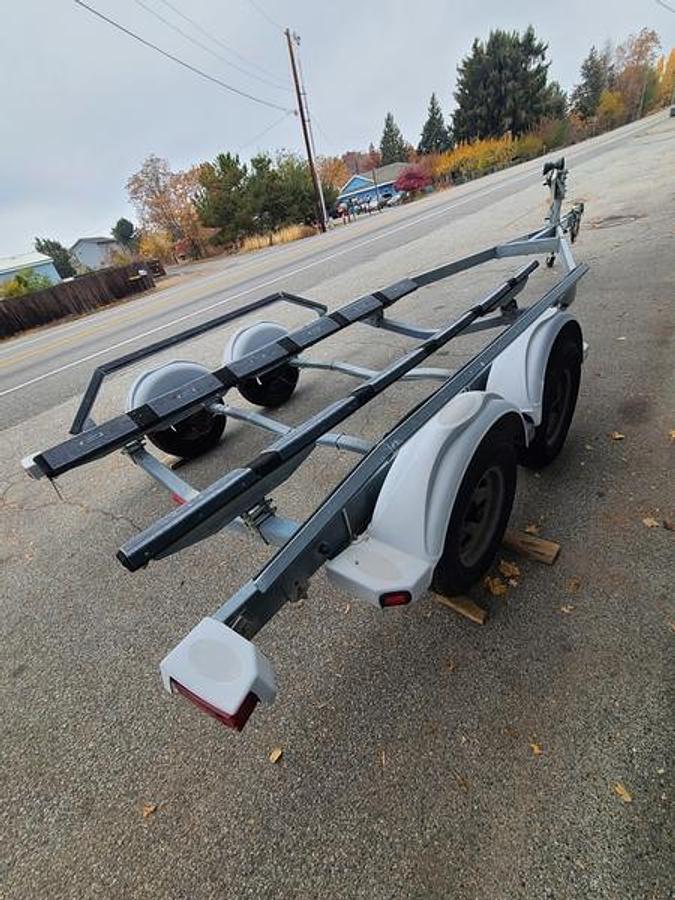 Used 1995 CALKINS 4700