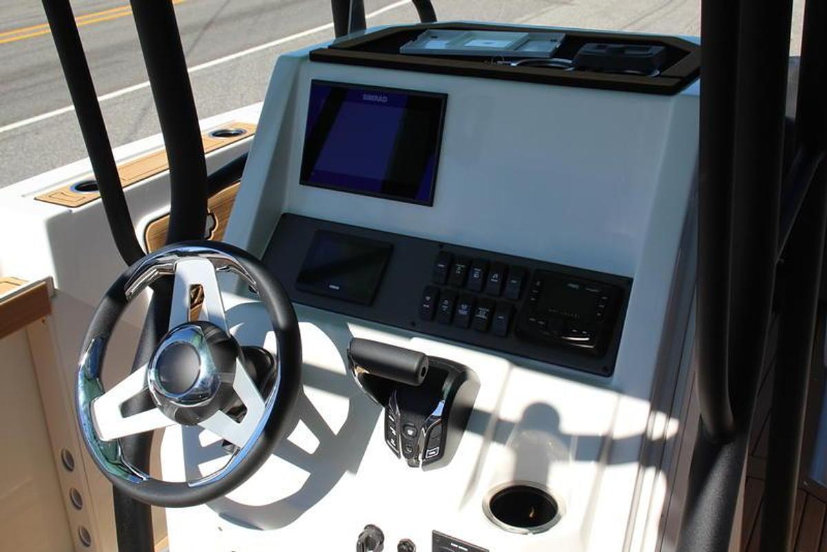 2025 Starcraft Marine SVX OB 231 CC