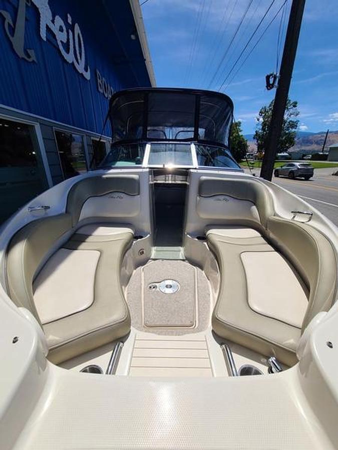 Used 2007 SeaRay 220 SUNDECK