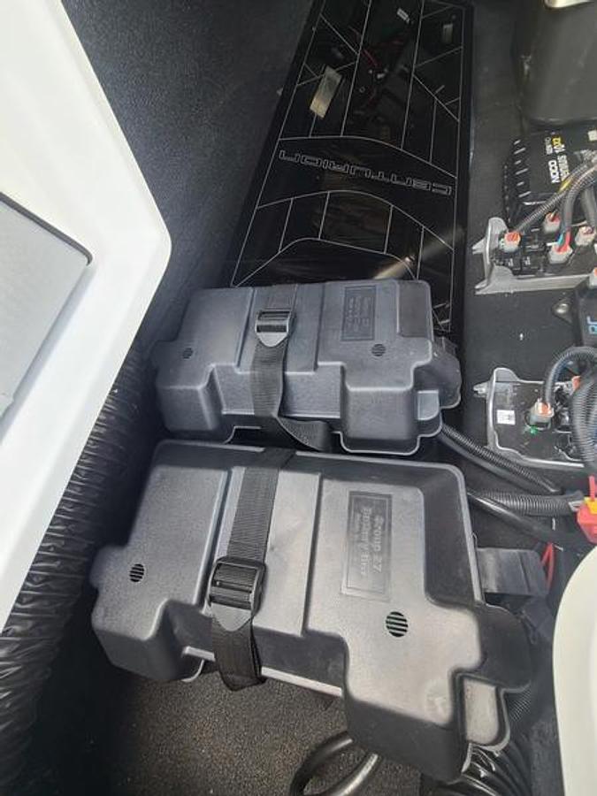 2026 Centurion Ri 230