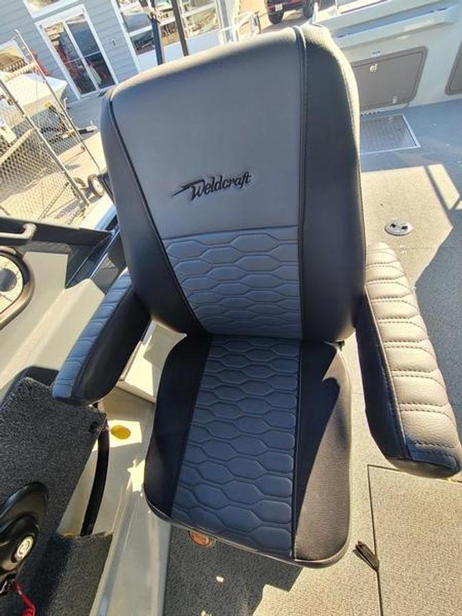 2026 Weldcraft 220 MAVERICK