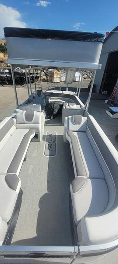 2025 Avalon CATALINA - 25 FUNSHIP CRUISE