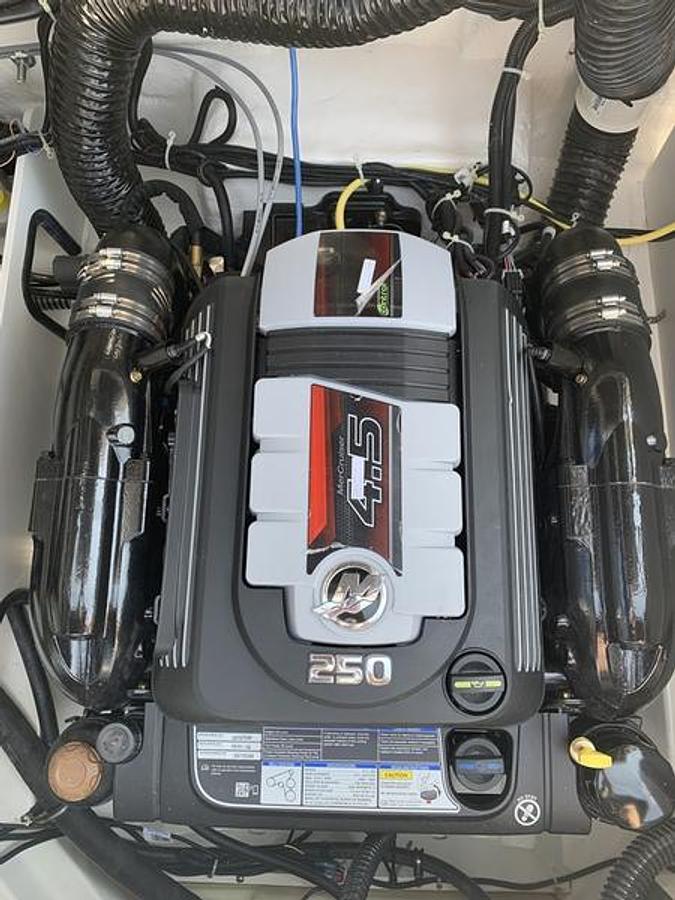 2024 Bayliner VR6 Bowrider