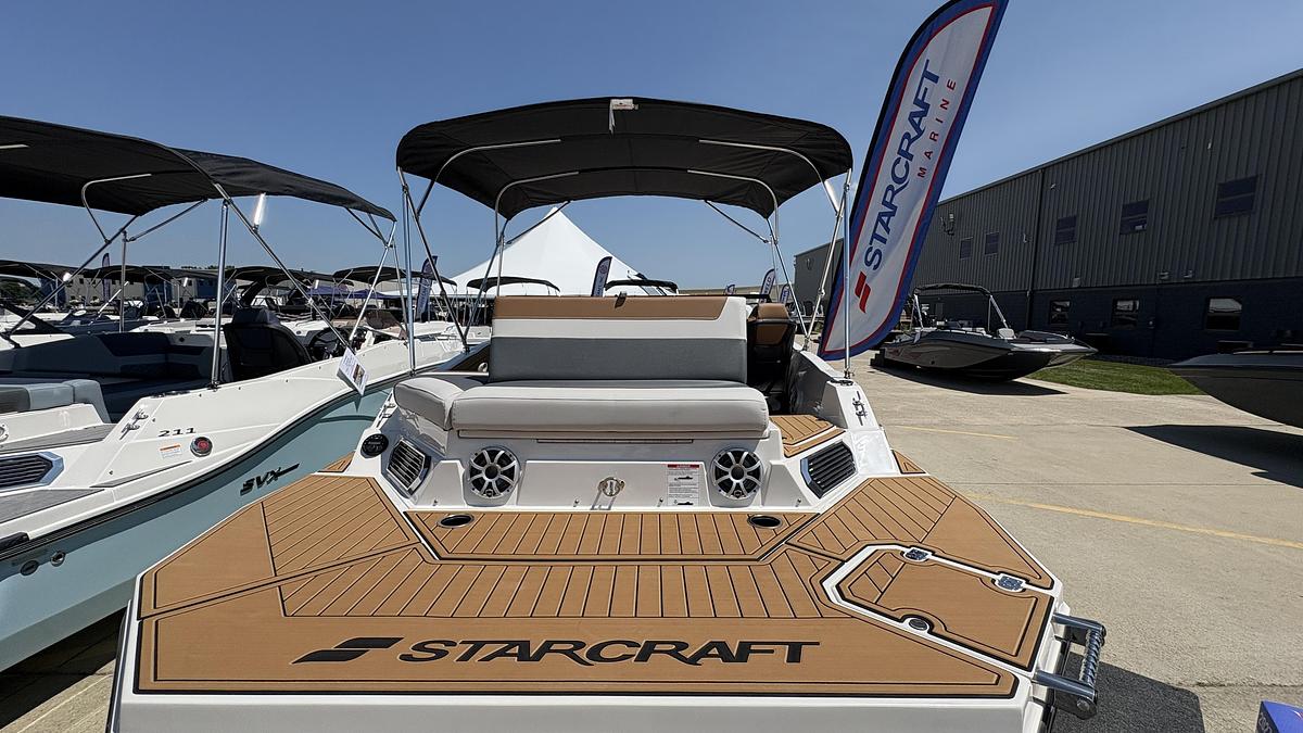 2027 Starcraft SVX210 IO