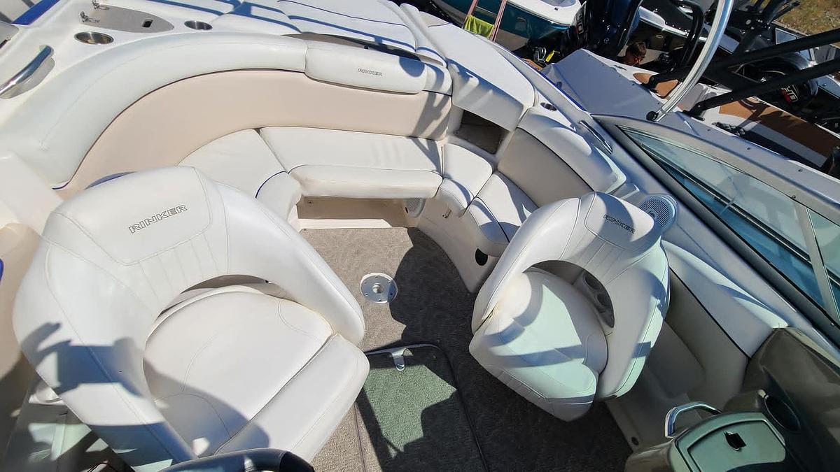Used 2006 Rinker 226 RX