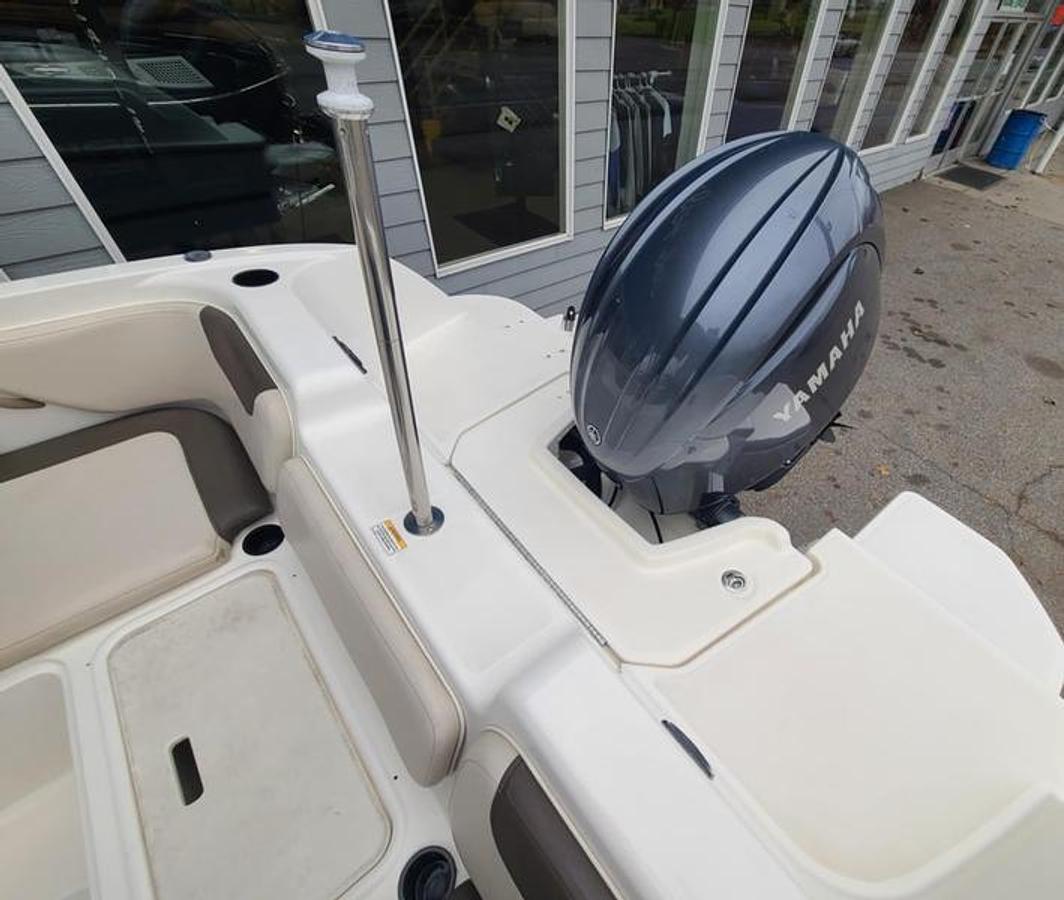 Used 2021 Bayliner Element E21