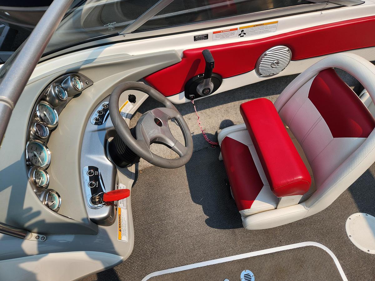 Used 2012 Bayliner 195