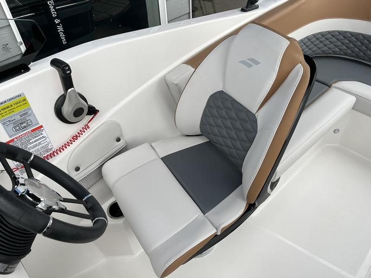 2025 Starcraft Marine SVX 230 OB